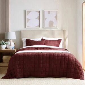 QUINCE European Linen Box Quilt Twin Burgundy NWOT